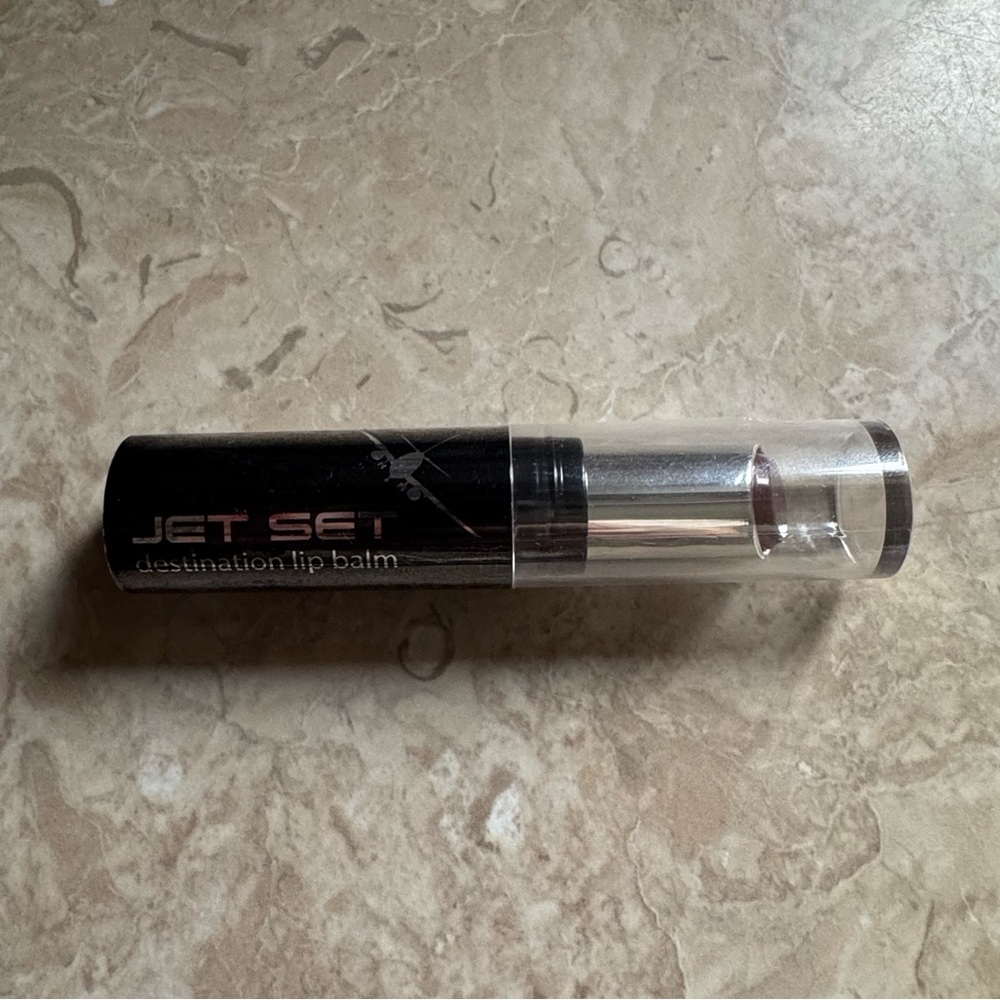 Hedy's Ma.nish.ma Jet Set Lip Balm Tahoe Red New Factory Sealed - Picture 2 of 2